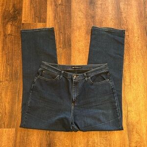 Lee Relaxed Fit 1989 Medium-Dark Wash Jeans (Long)